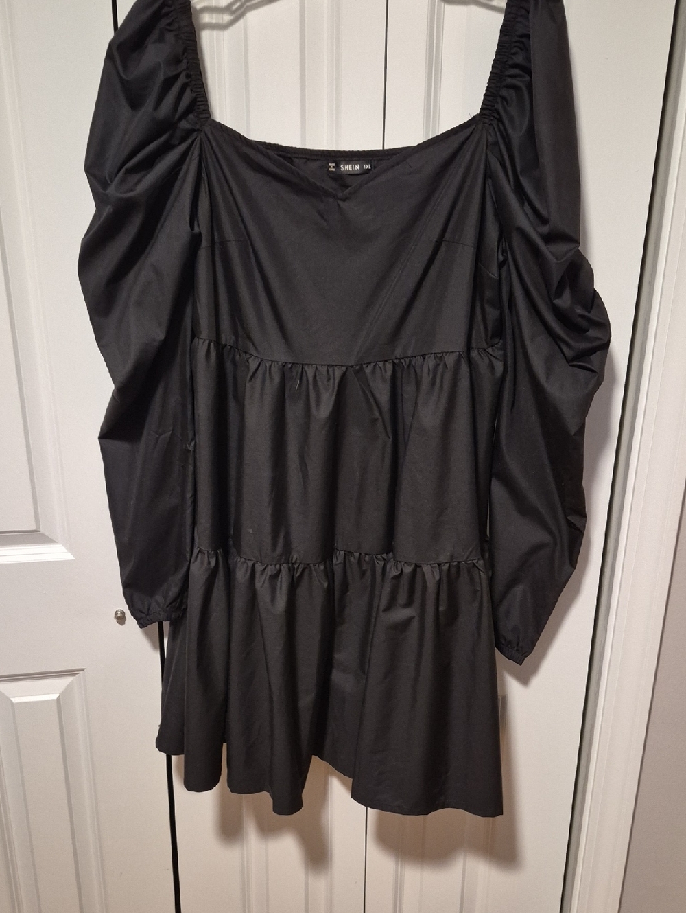 SHEIN Black Puff-Sleeve Tiered Mini Dress